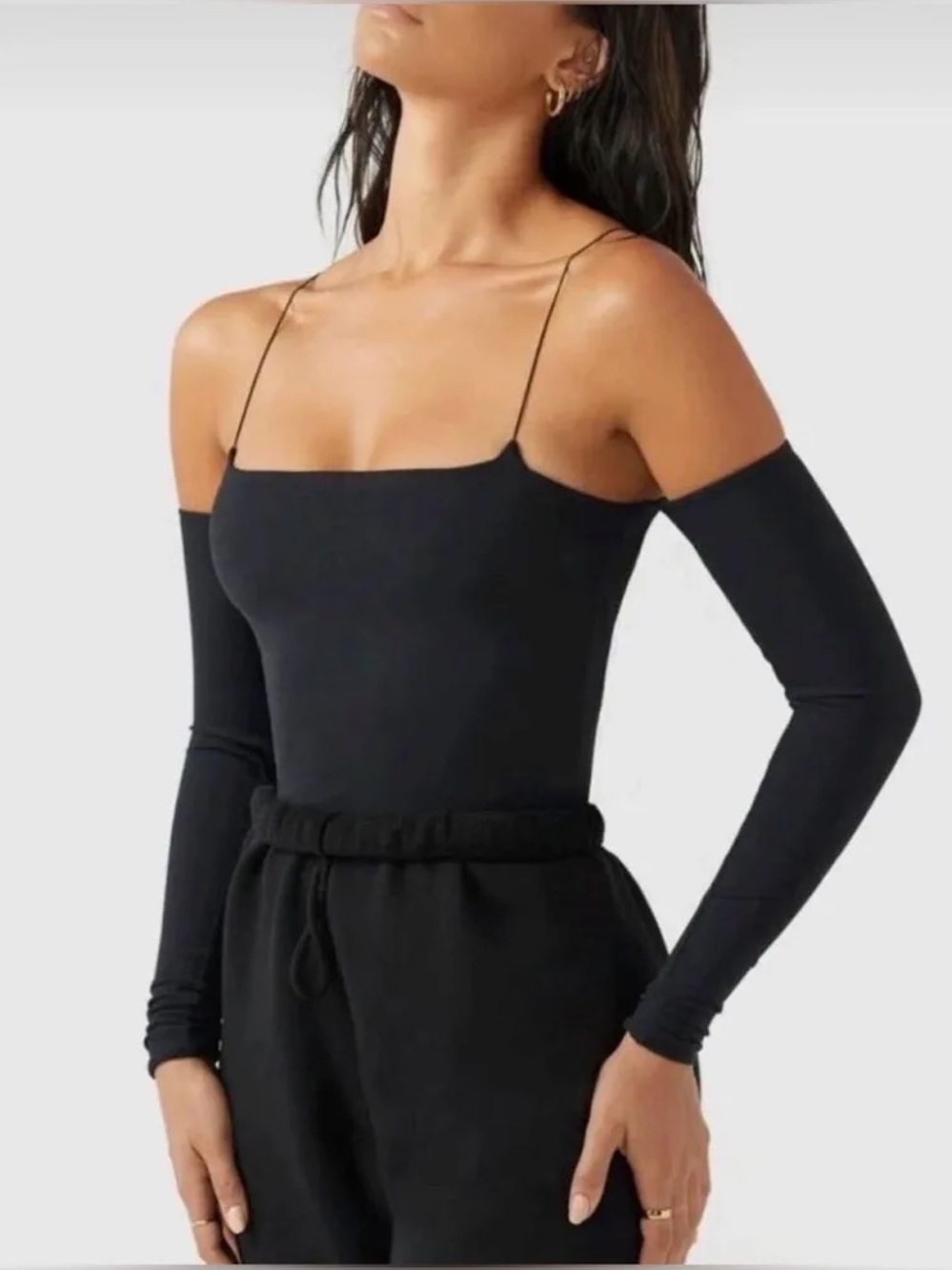 NWOT Joah Brown Empire Off Shoulder Ultra Thin Strap Top in Onyx size XS/S